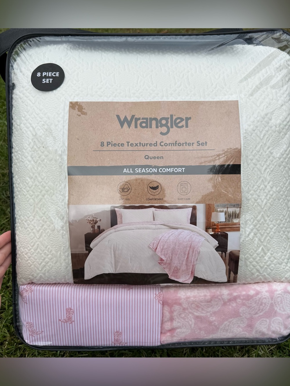 Wrangler 8-Piece Textured Comforter Set - White & Pink Accents